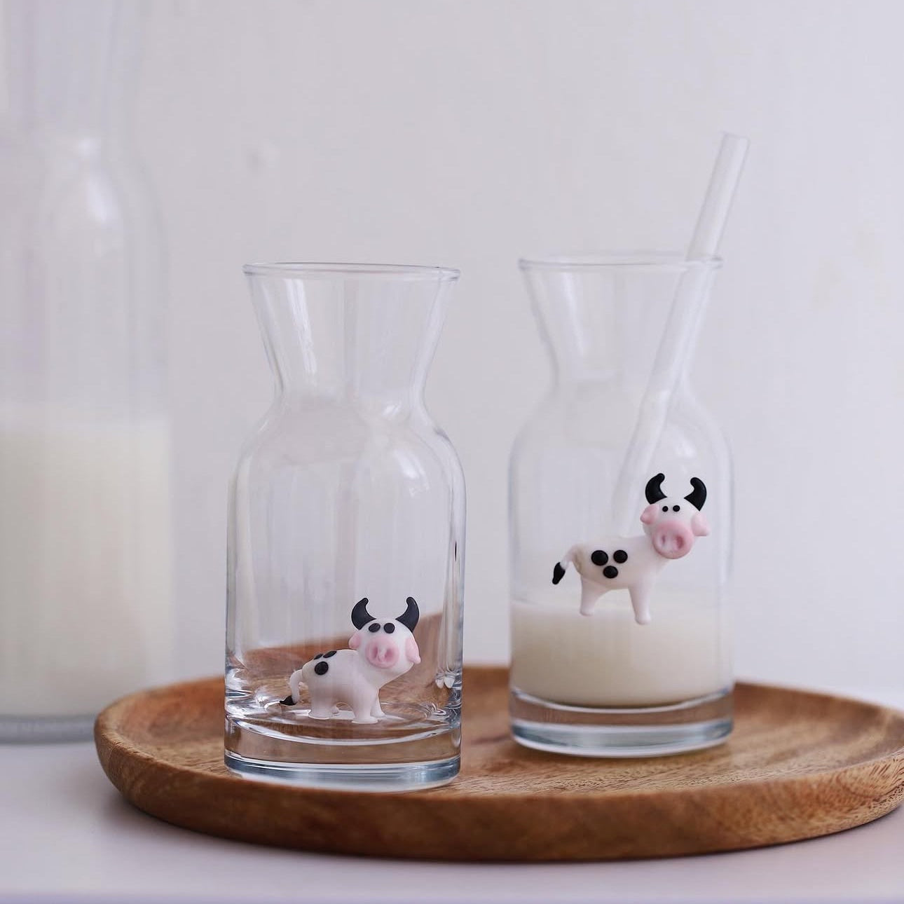 Cow Glass & Straw Set