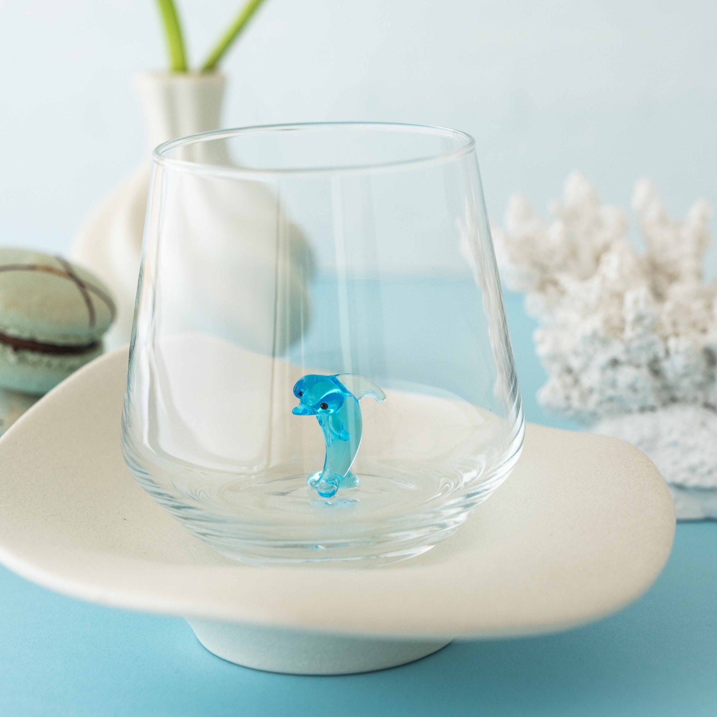 Dolphin Glass