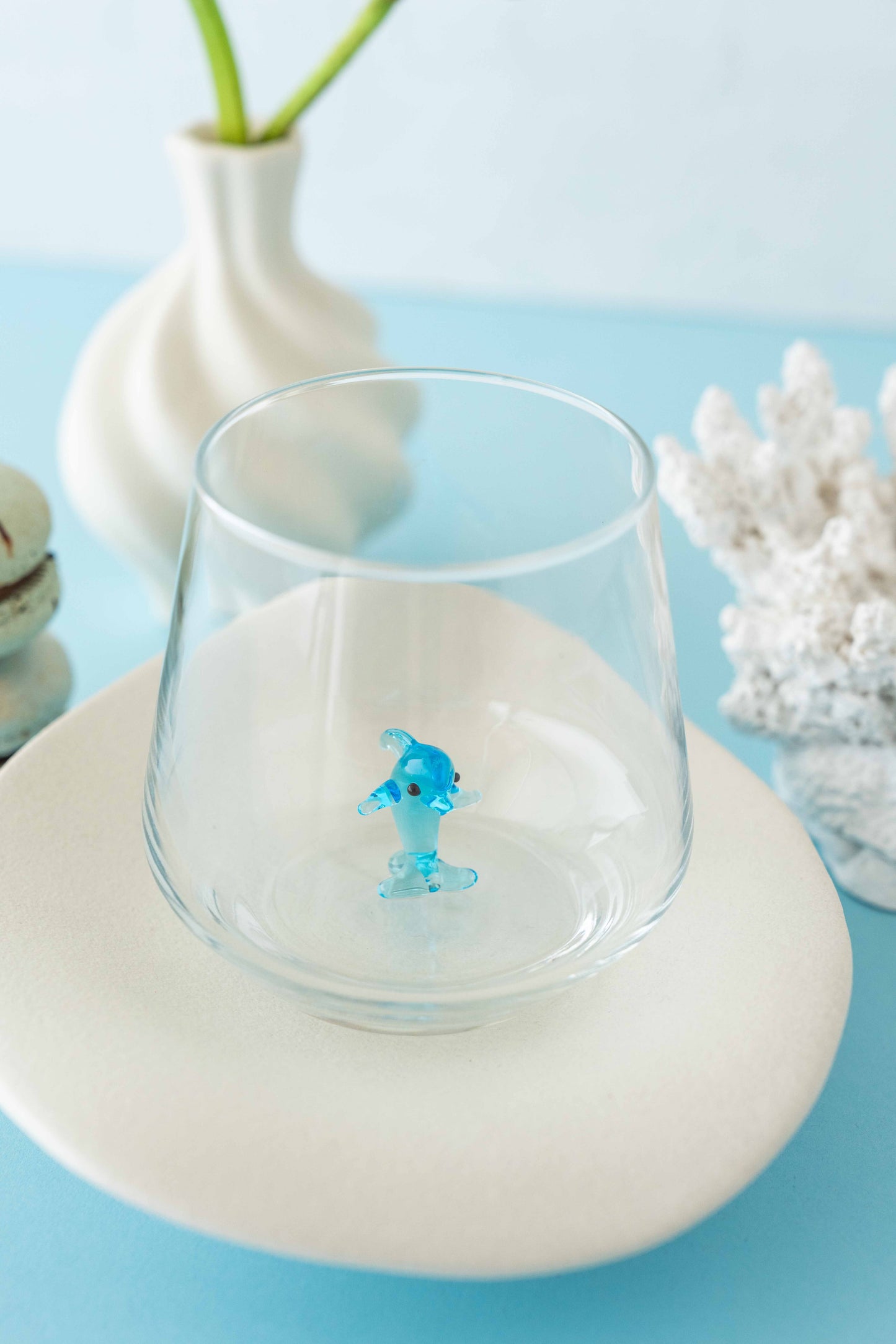 Dolphin Glass
