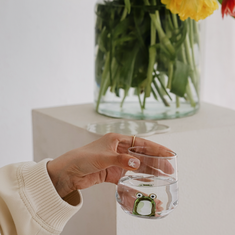 Frog Glass